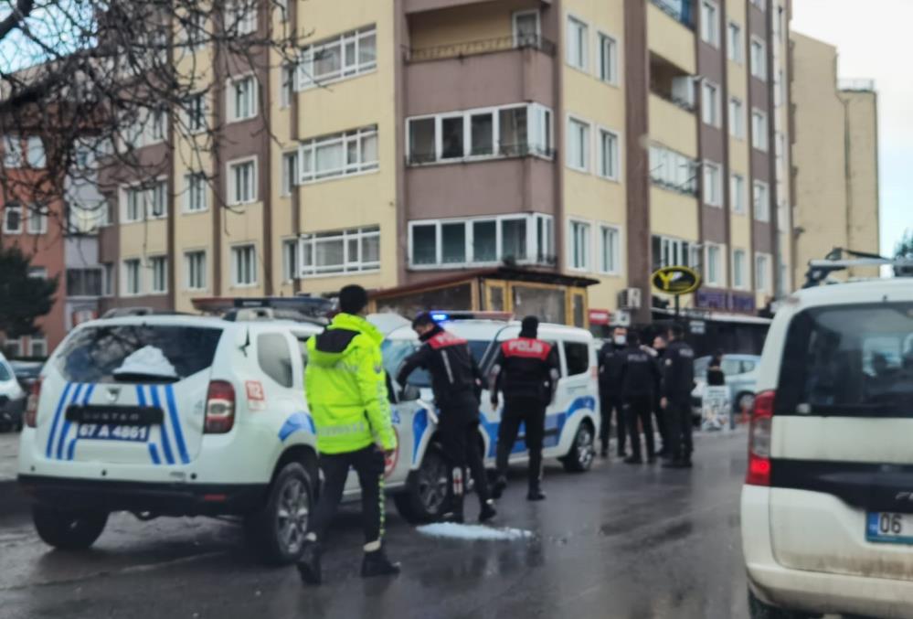 Yemek siparişi verdi, kuryenin tacizine uğradı