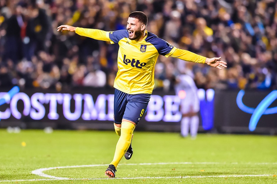 Deniz Undav, Premier Lig yolcusu