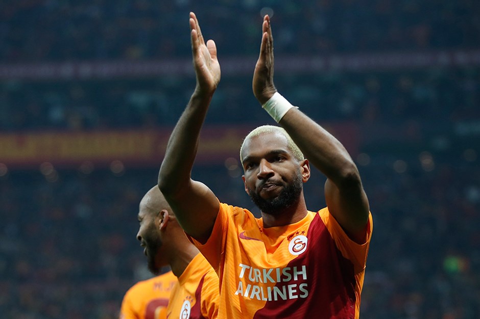 Ryan Babel’e Eyüpspor’dan teklif!