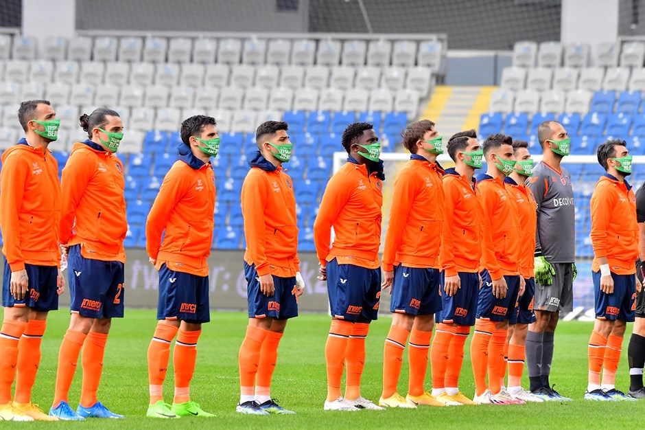Başakşehir’den Konyaspor’un erteleme talebine destek Başakşehir’den Konyaspor’un erteleme talebine destek