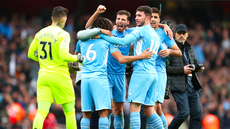 Manchester City, deplasmanda Arsenal’ı son dakika golüyle yendi