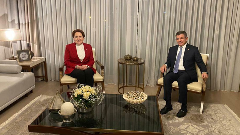Meral Akşener, Davutoğlu’na ziyaret Meral Akşener, Davutoğlu’na ziyaret