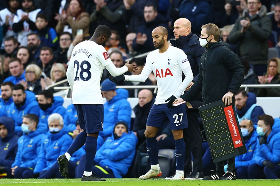 Pochettino eski öğrencisini PSG’ye istiyor