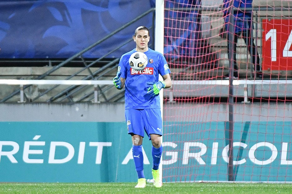 Doğan Alemdar, Fransa’da siftah yaptı