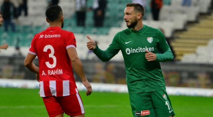 Bursaspor’da Matavz ve Ofosu gelişmesi