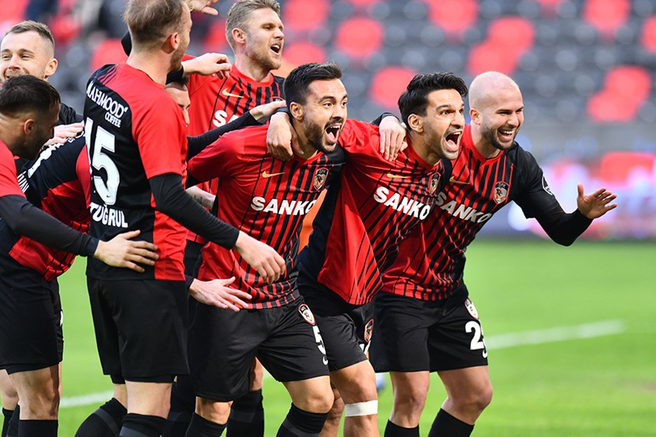 Gaziantep FK’da vaka sayısı 11’e çıktı
