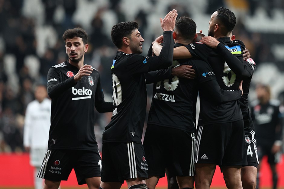 Beşiktaş, Rize deplasmanında