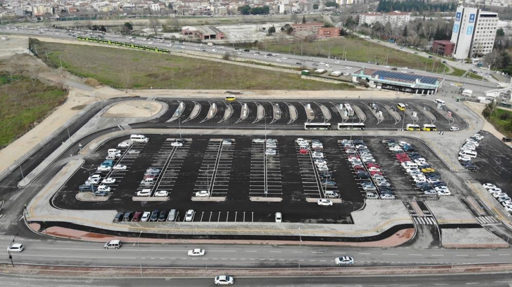 Bursa’da trafik sorunu ücretsiz otopark alanları ile çözülüyor