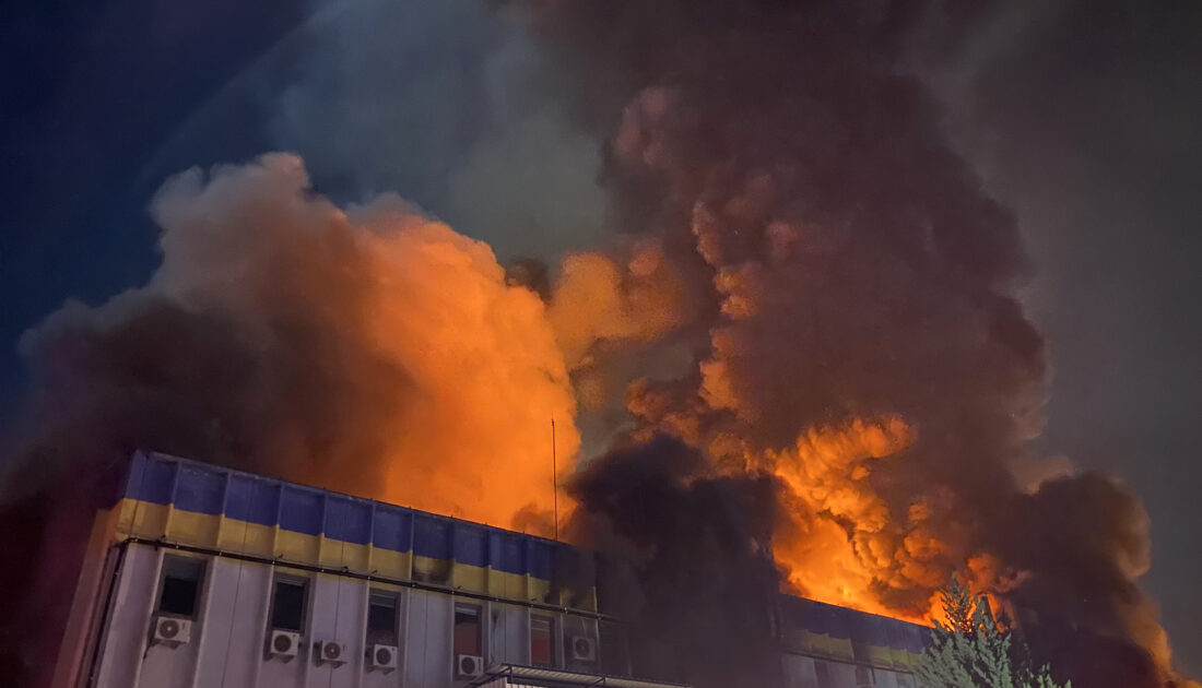 Bursa’da kimya fabrikasında yangın!