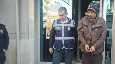 Bursa’da oto faresi polisten kaçamadı