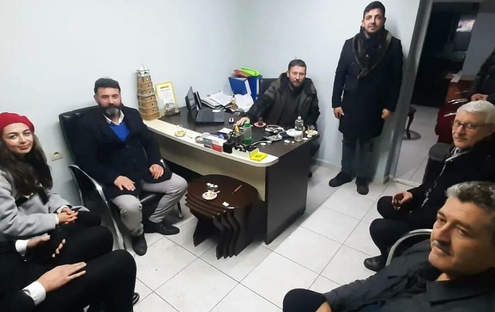 AK Parti Yenişehir tam kadro sahada
