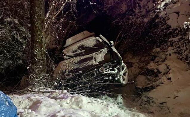 Bursa’da buzlu yolda korkunç kaza: Ölü ve yaralılar var