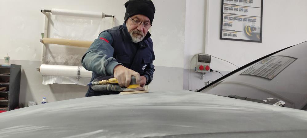 Bursa’da kar kazaları artırdı, kaportacılarda araç koyacak yer kalmadı
