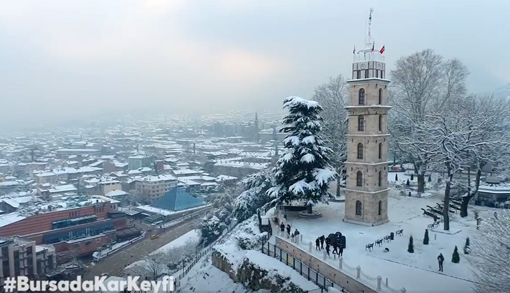 Alinur Aktaş’dan kar paylaşımı: Bursa’da sadece keyfi yaşanır