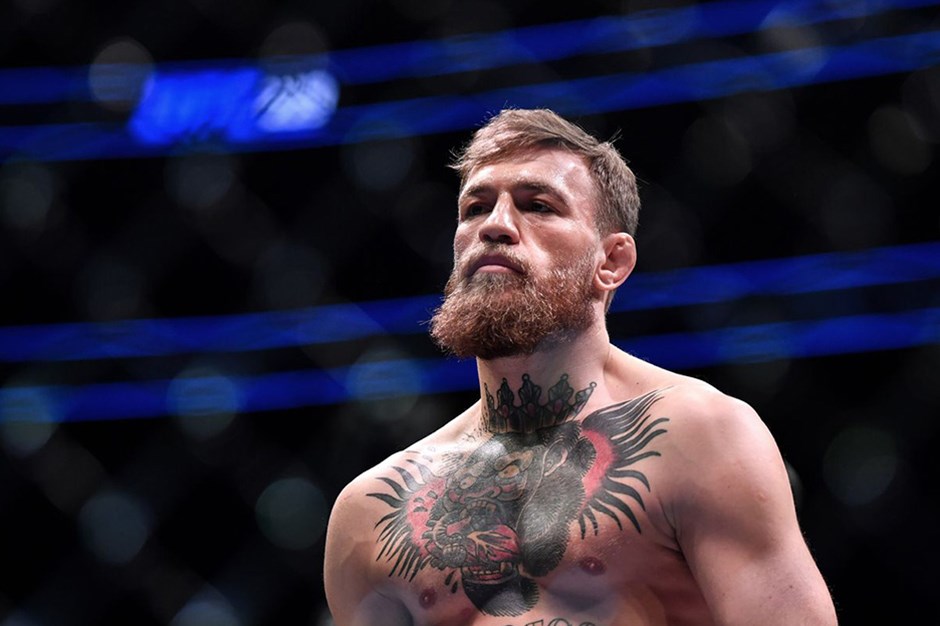 Ünlü boksör Conor McGregor’ın barına molotoflu saldırı
