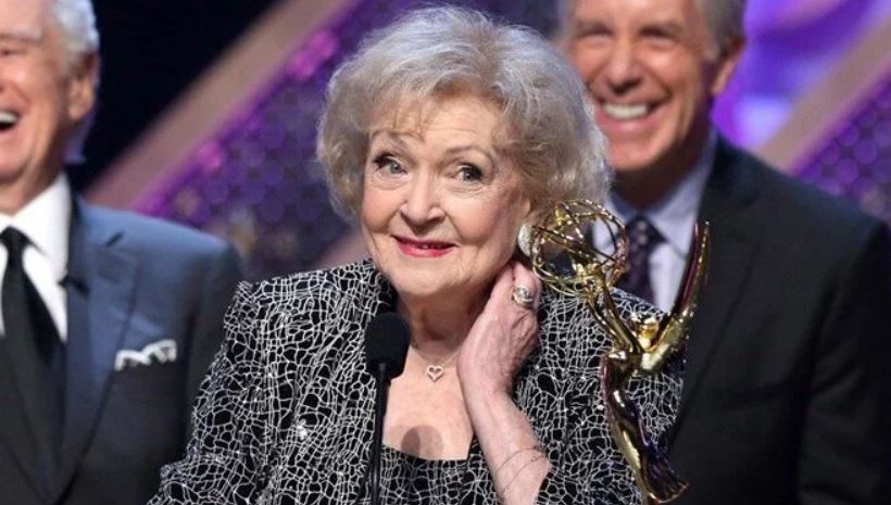 Altın Kızlar’ın yıldızı Betty White’ın ölüm nedeni belli oldu