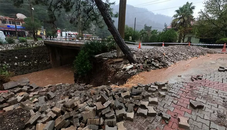 Bodrum’da 50, Marmaris’te 71 su baskını meydana geldi