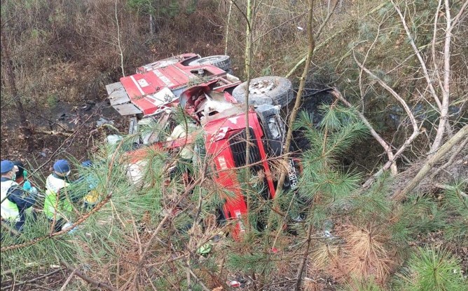 Bursa’da itfaiye aracı şarampole uçtu: 4 itfaiyeci hayatını kaybetti!