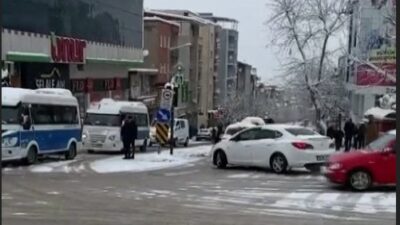Bursa’da yollar buz pistine döndü, kazalar kaçınılmaz oldu