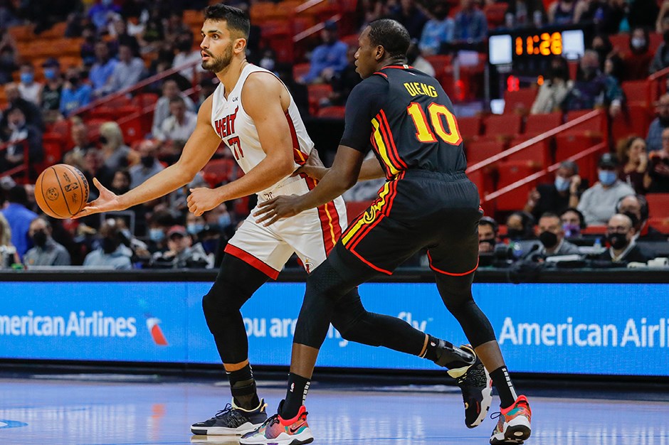 Ömer Faruk Yurtseven’den bir double-double daha
