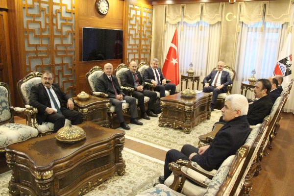 Emniyet Genel Müdürü Aktaş’tan Diyarbakır’da güvenlik toplantısı Emniyet Genel Müdürü Aktaş’tan Diyarbakır’da güvenlik toplantısı