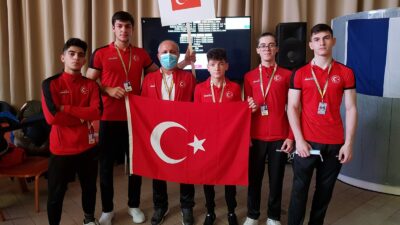 Bursa’da ilham veren hikaye: Engelleri bilekleriyle aştı, dünya şampiyonu oldu