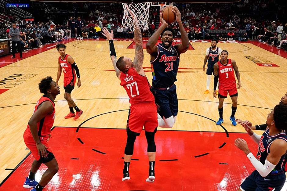 Embiid tarihe geçti, Philadelphia hız kesmedi!
