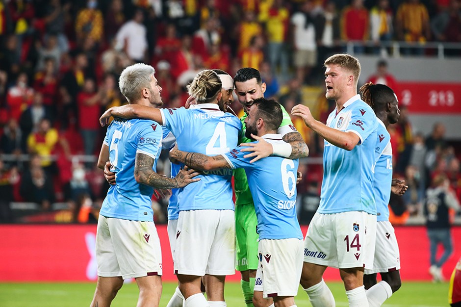 Süper Lig’de ikinci yarının açılışı lider Trabzonspor’dan