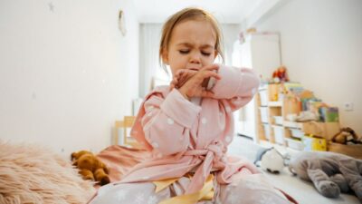 Çocuklarda en sık görülen Omicron semptomları: Krup hastalığına dikkat