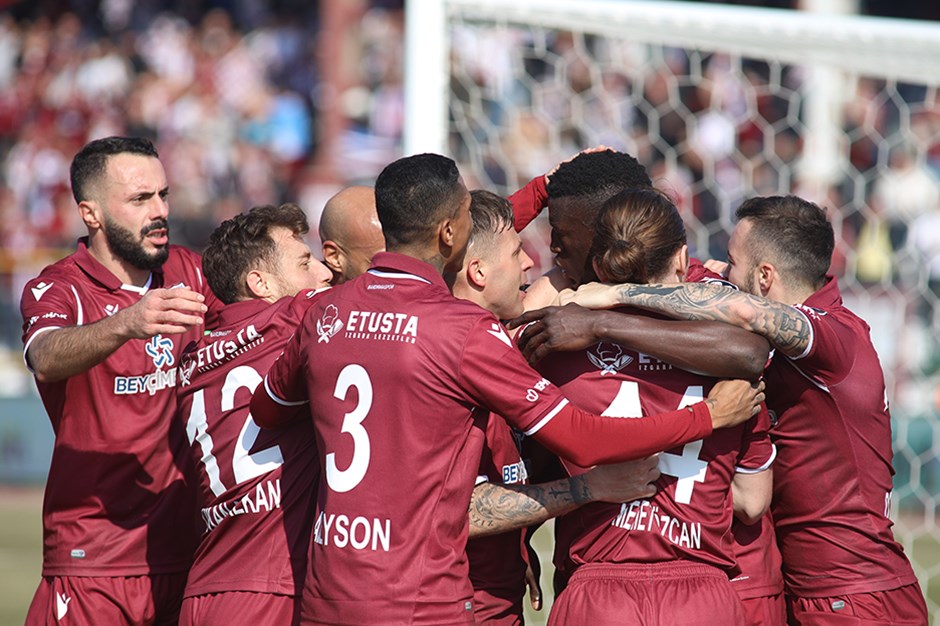 Lider Ümraniyespor, Bandırmaspor’a takıldı