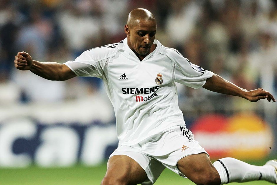 Roberto Carlos futbola dönüyor