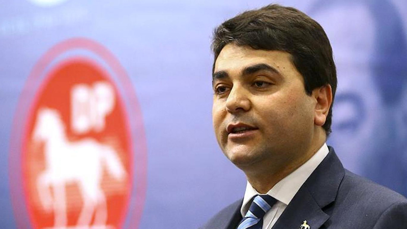 Gültekin Uysal’dan Cumhurbaşkanlığı adaylığı açıklaması