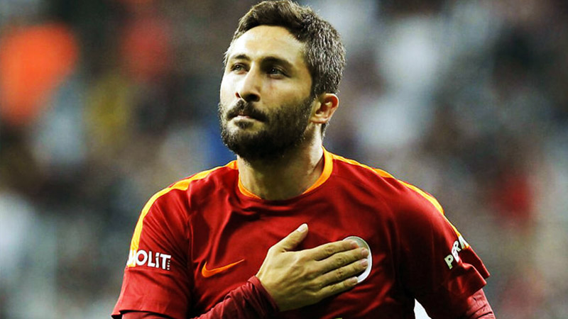 Galatasaray’da Sabri Sarıoğlu geri dönüyor