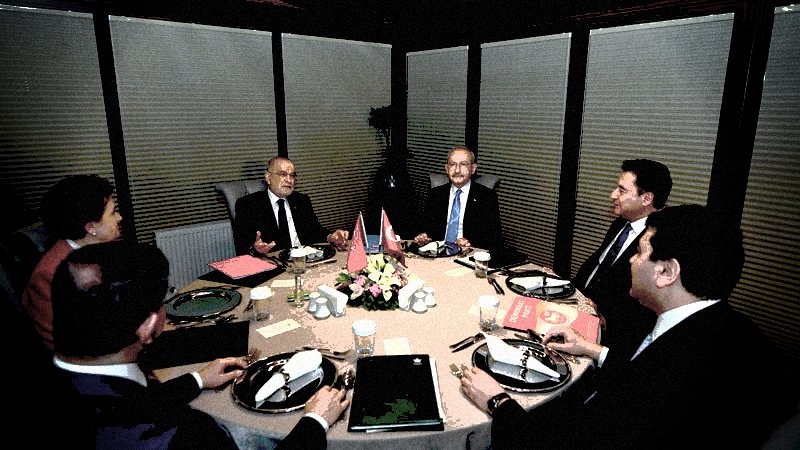 Davutoğlu’ndan ‘isim değişikliği’ tepkisi: ‘Ben akılsız bir adam mıyım?’