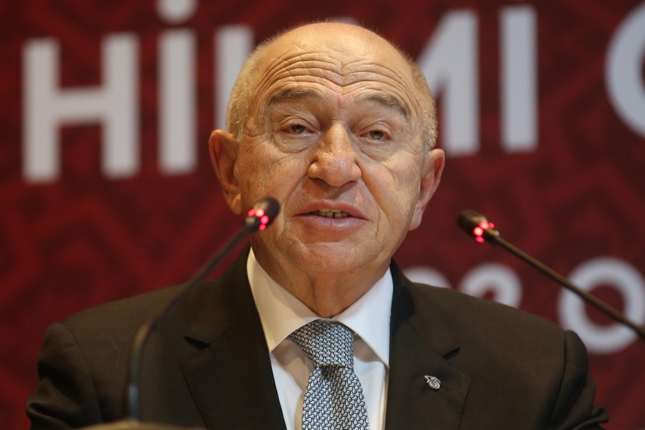 Nihat Özdemir’den yeni ihale açıklaması: 8 yayıncı teklif aldı