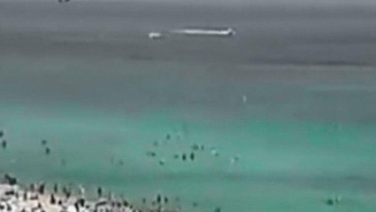 Miami sahiline helikopter düştü: 2 yaralı