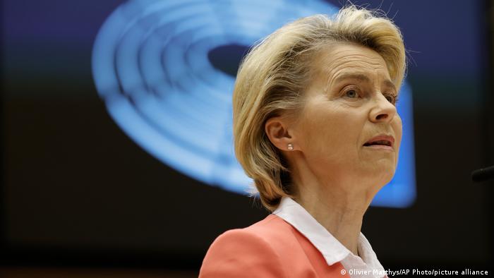 Von Der Leyen: İlk yaptırım paketi bugün resmen masaya yatırılacak