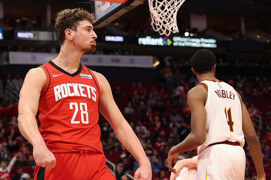 Türk derbisinde kazanan Alperen’li Houston Rockets