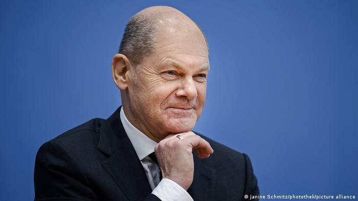 Almanya Başbakanı Scholz: “Ukrayna’ya saldıran Rusya ağır bir bedel ödeyecek”