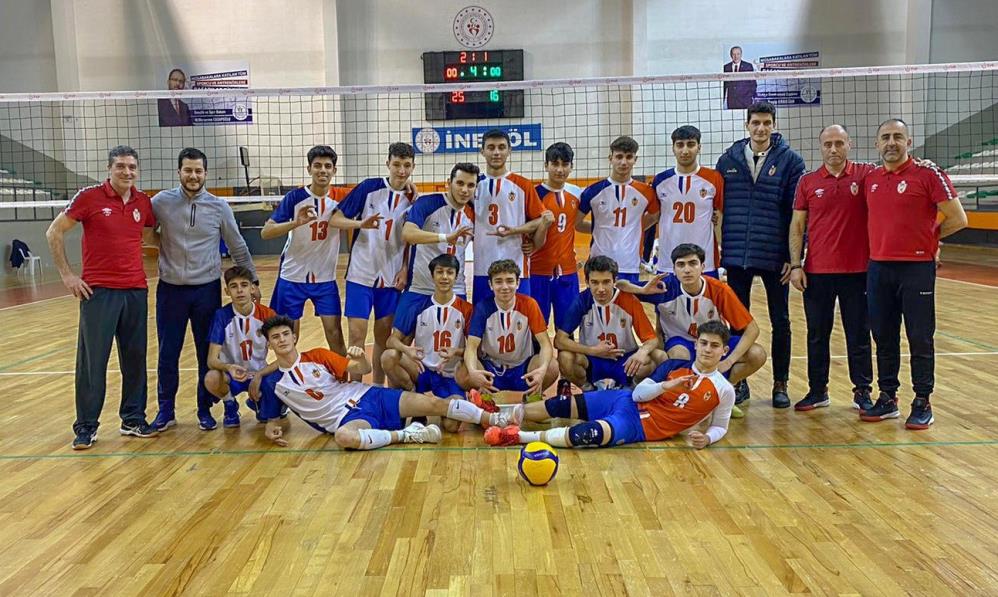 İnegöllü voleybolcular adını Türkiye finallerine yazdırdı
