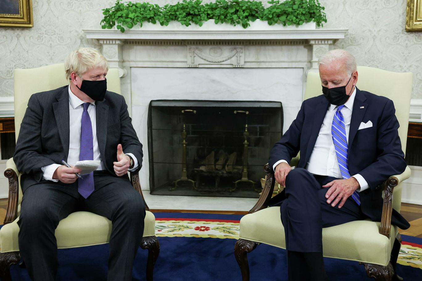 Johnson ve Biden, telefonda Ukrayna’yı görüştü