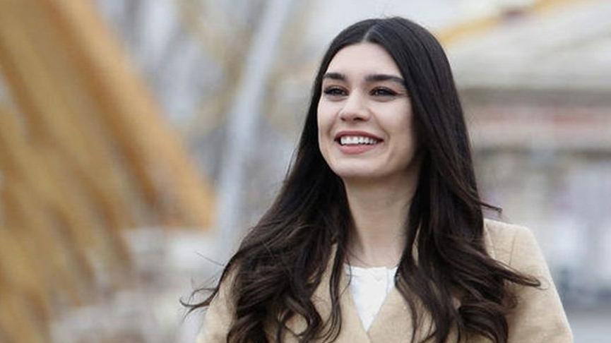 Sinan Akçıl ile boşanma aşamasında olan Burcu Kıratlı’dan samimi itiraf