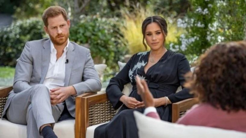 Meghan Markle’ın elbisesi ‘Yılın Kıyafeti’ seçildi