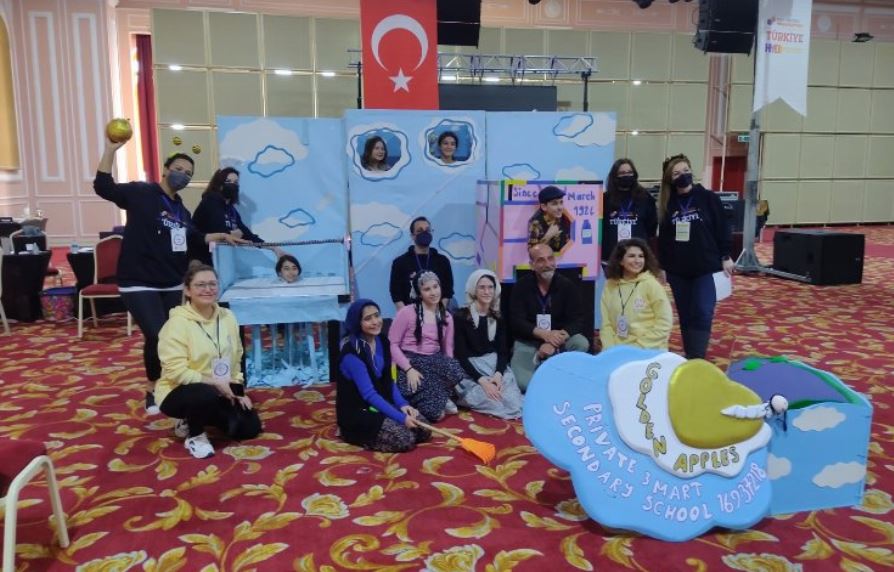 Bursa’yı ÇEK 3 Mart Ortaokulu temsil etti