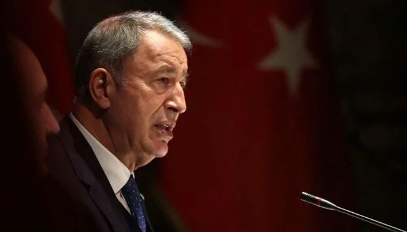 Bakan Akar Ukraynalı mevkidaşı ile görüştü