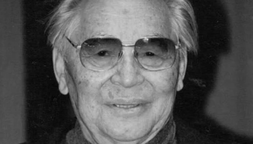 Yazar Abdicemil Nurpeyisov hayatını kaybetti