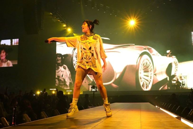Kanye West’ten Billie Eilish’e: Travis Scott’tan özür dile