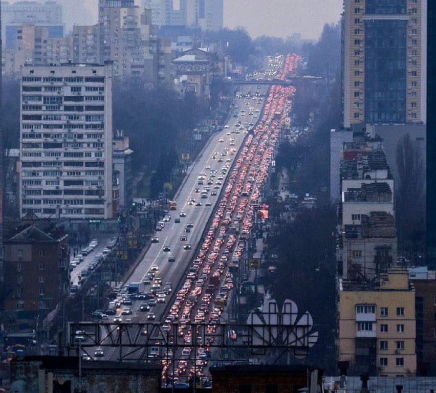 Kiev’de sokağa çıkma yasağı ilan edildi