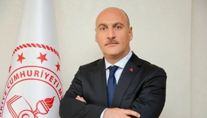 10 kız öğrenciye taciz iddiası… Ortaokul müdürü tutuklandı, il milli eğitim müdürü görevden alındı!