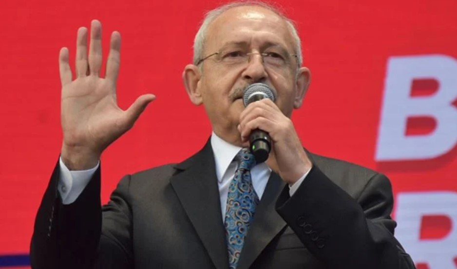 Kılıçdaroğlu’ndan helalleşme adımı: 28 Şubat’ta 28 başörtülü kadınla bir araya gelecek!